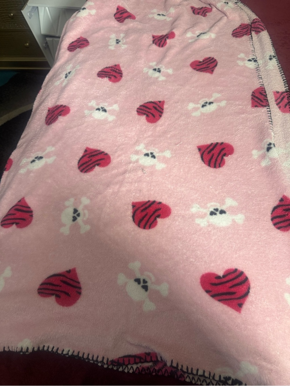 Pink Heart & Skull Kids Pajama Blanket - Soft Fleece